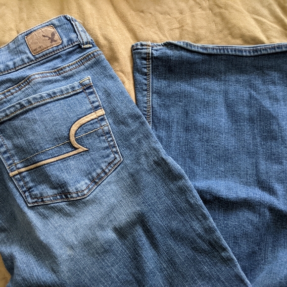 American Eagle Jeans - Picture 1 of 2